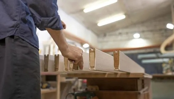 Móveis mais caros? Capital Moveleira do Brasil sente impactos da guerra Irã x EUA 