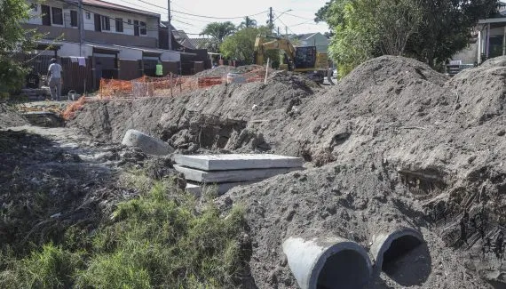 Moradores do Uberaba recebem obra de drenagem contra alagamentos