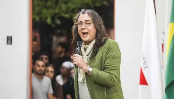 PSOL sai em defesa dos ratos e quer proibir fita que mata pragas