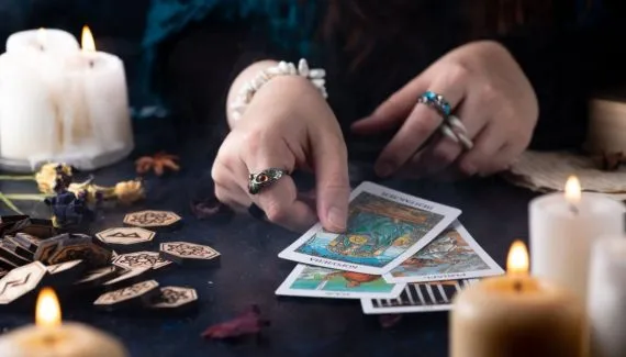 Tarot do dia: previsão para os 12 signos em 20/04/2026