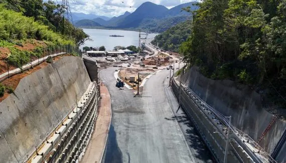 Ponte de Guaratuba tem trabalhos intensos no feriado