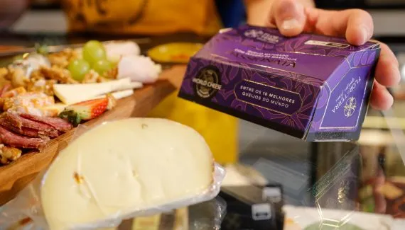 Queijos de Palmeira e de Toledo são premiados como os melhores do mundo