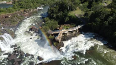 Cidade de Santa Catarina abriga “mini Cataratas do Iguaçu” com acesso gratuito