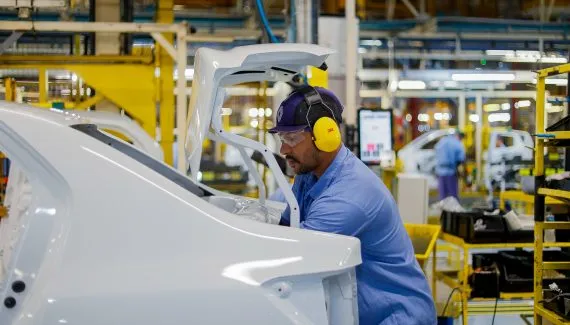 Paraná tem 22,4 mil vagas de emprego após feriado