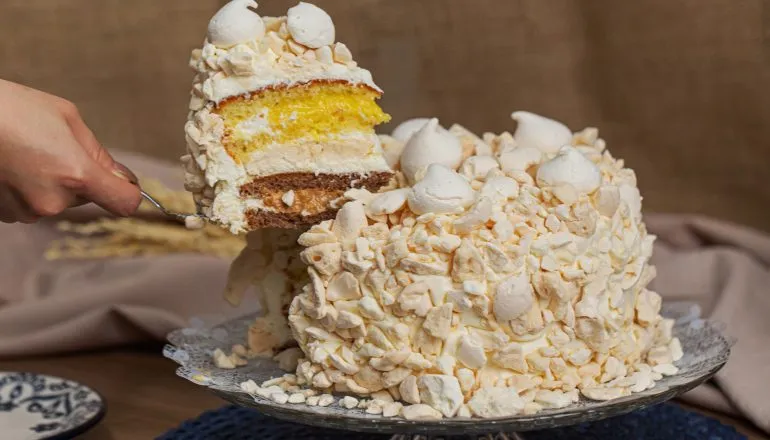 A versão Martha Rocha da Confeitaria Holandesa segue a mesma receita por décadas, por isso se tornou tão especial