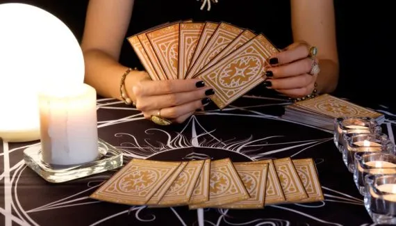 Tarot semanal: previsão para os signos de 27 de abril a 03 de maio de 2026