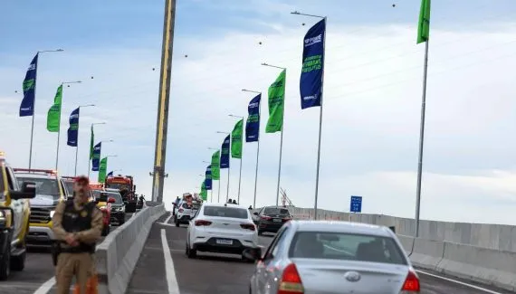 Nova Ponte de Guaratuba inova com espaço seguro para ciclistas e pedestres. 