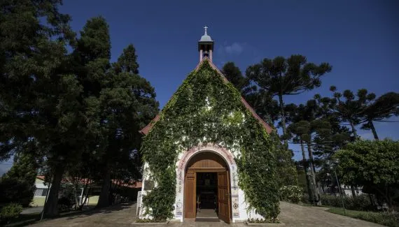 Paraná oficializa nova rota turística com seis santuários católicos