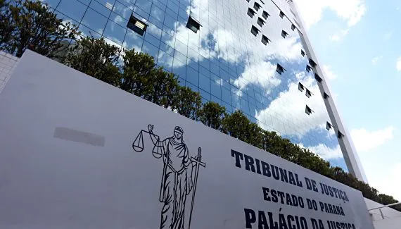 TJPR cria bônus de R$ 14 mil para juízes, mas recua apenas 3 dias depois