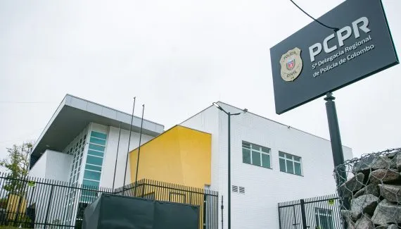 Após cinco anos de obras, nova delegacia de Colombo segue sem data para abrir