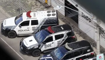 Segundo a Polícia Civil, suspeito é apontado como possível executor de homicídios ligados à disputa pelo tráfico de drogas em Ponta Grossa. Foto: Atila Alberti / Tribuna do Paraná