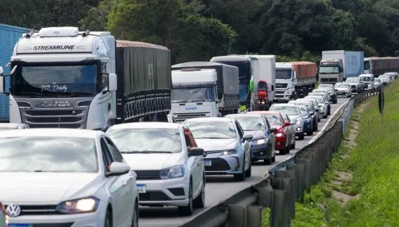 Trânsito no Paraná tem acidente fatal e obras que impactam rodovias nesta terça-feira (05)