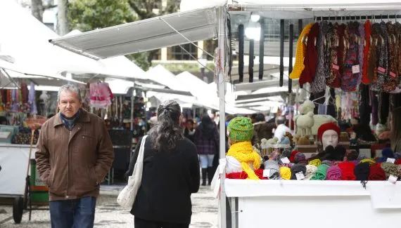 Pinhão, quentão e friozinho: quando começa a Feira de Inverno da Praça Osório