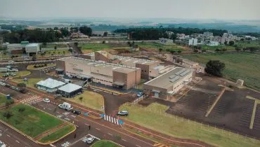 Hospital de Toledo retoma atendimento após mudança emergencial de gestão