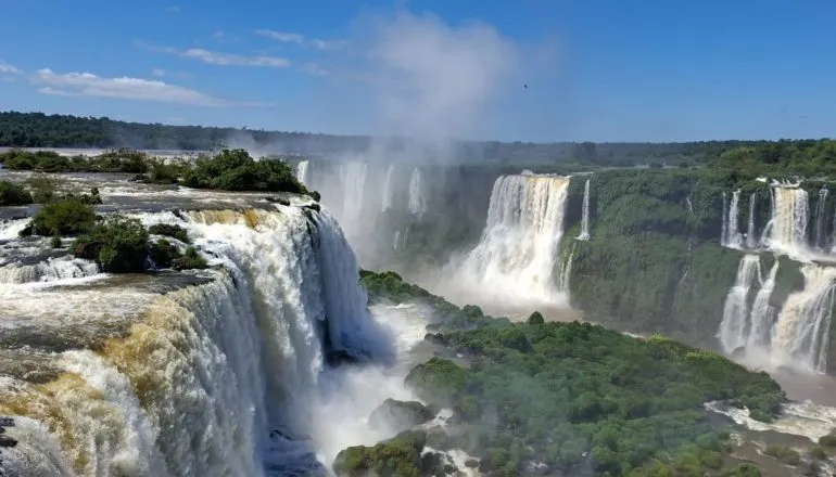 Parque Nacional do Iguaçu é o 2º mais visitado de todo o Brasil
