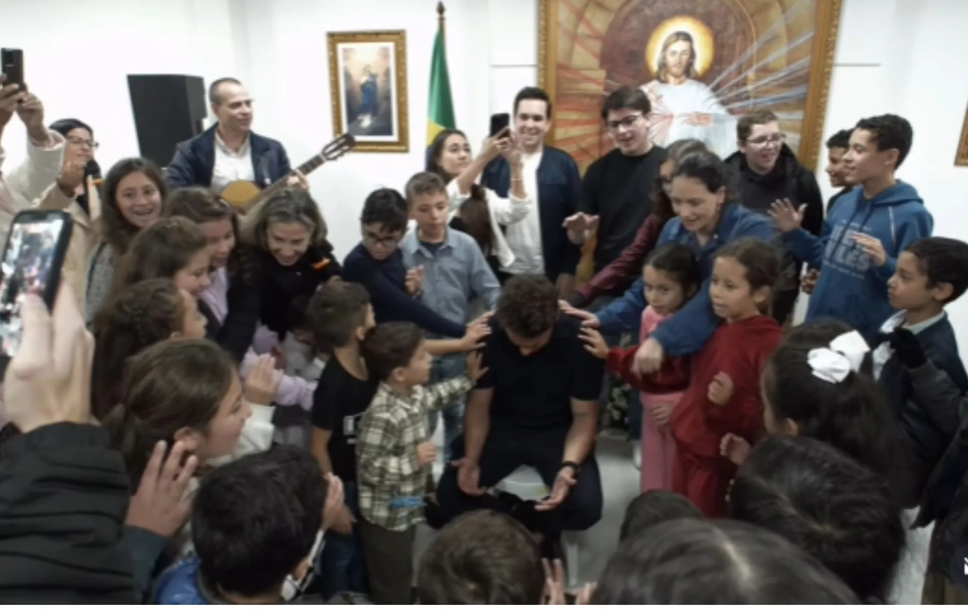 o deputado federal Nikolas Fereira