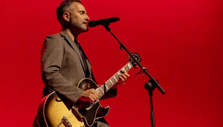 Jorge Drexler, Manu Chao e Coolritiba comandam agenda musical da semana em Curitiba