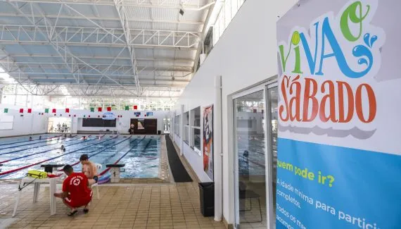 Curitiba abre inscrições para atividades gratuitas em piscinas e quadras