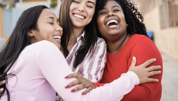 Como redes de acolhimento ajudam mulheres a reconstruírem autonomia e vínculos sociais