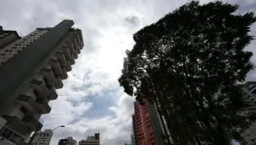 Curitiba terá volta do sol, mas temperaturas seguem amenas