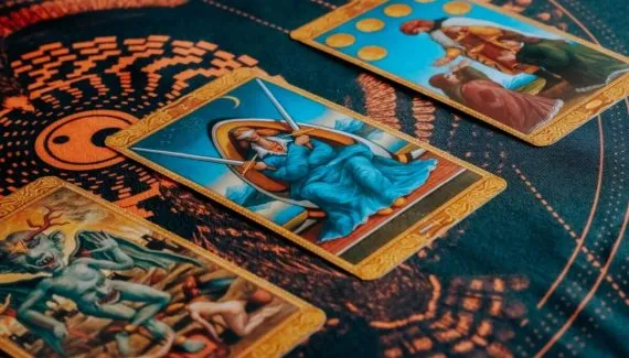 Tarot do dia: previsão para os 12 signos em 20/05/2026