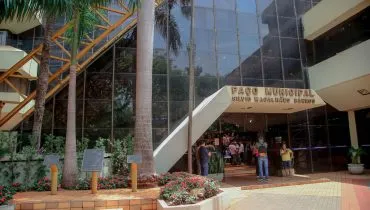 O Paço Municipal de Maringá.