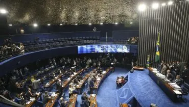 Nova pesquisa para vagas no Senado pelo Paraná tem disputa acirrada