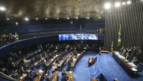 Nova pesquisa para vagas no Senado pelo Paraná tem disputa acirrada