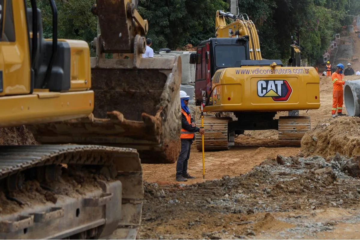 Obra em Curitiba promete afetar quem circula pela região do Capão Raso, em Curitiba.