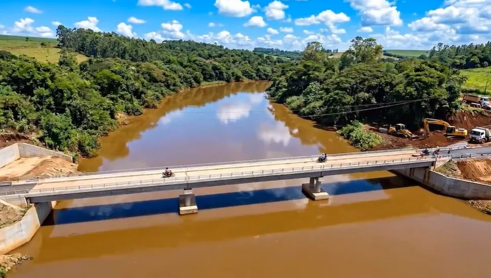 Fim da balsa: construção de ponte entre Godoy Moreira e Barbosa Ferraz é autorizada