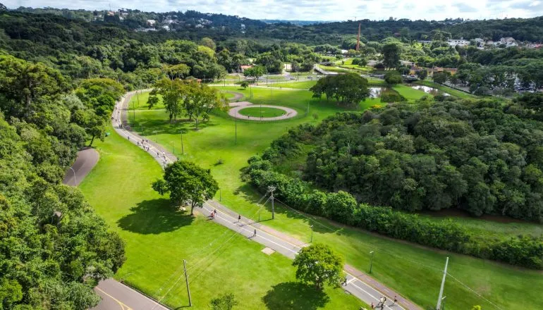 Chuva dá trégua e sol volta a aparecer a partir de quarta-feira no Paraná