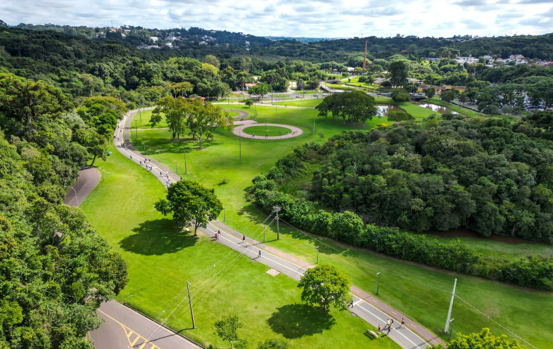 Depois de dias de chuva e céu coberto de nuvens, sol volta ao Paraná nesta quarta-feira (27).