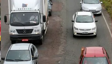 Trânsito em Curitiba: Linha Verde com acidente, congestionamentos e bloqueio hoje