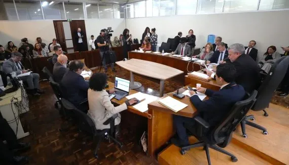 Conselho de Ética da Alep aprova dupla punição ao deputado Renato Freitas