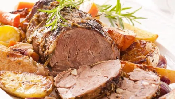 Carne assada: 5 receitas leves e saudáveis para o almoço 