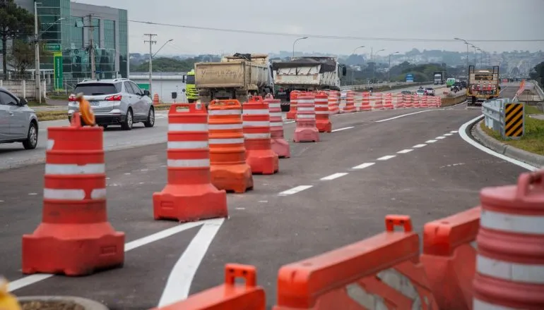 Viaduto do Tarumã terá novo estreitamento de pista a partir desta sexta-feira (29)