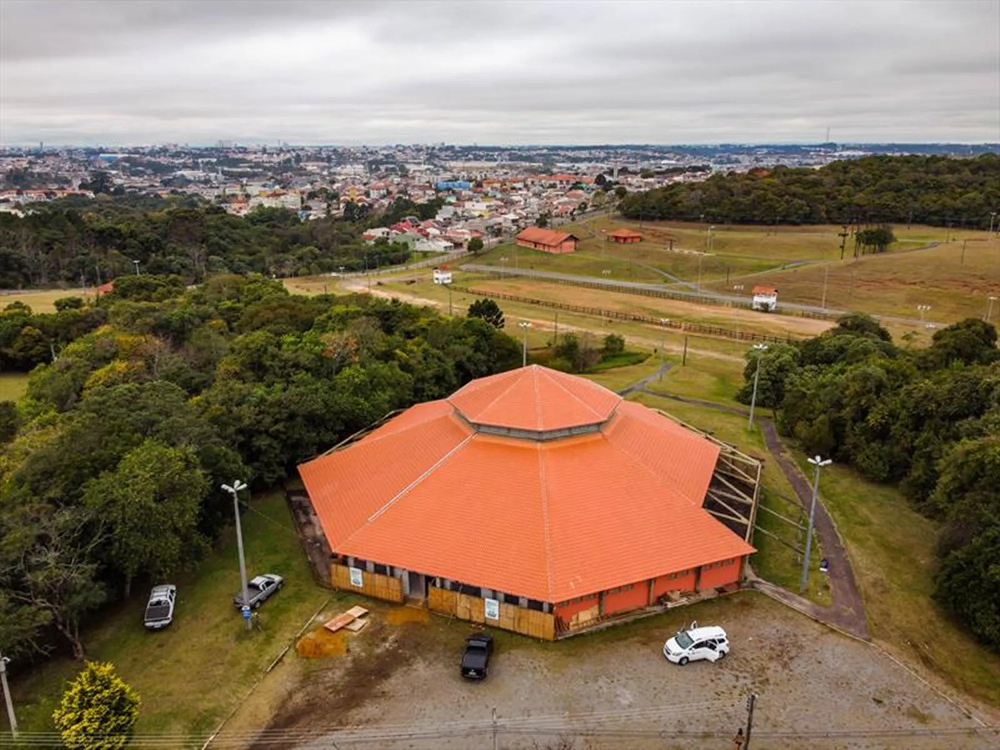 parque dos tropeiros, na cidade industrial de curitiba, passará por revitalização