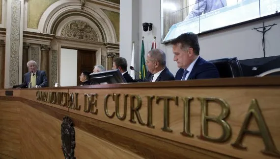 Família de vereador morto durante mandato deve receber pensão? Projeto quer acabar com benefício