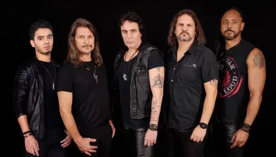 Angra comemora 30 anos de 
