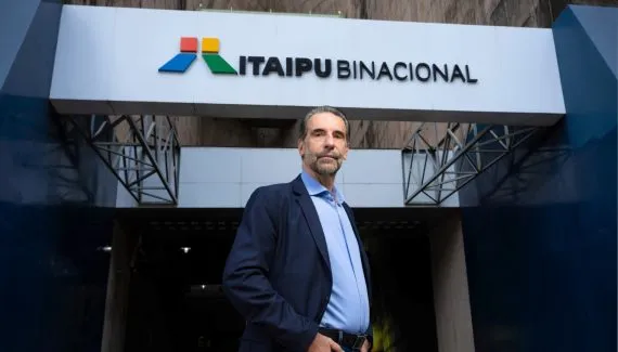 Diretor de Itaipu promete queda na tarifa, fala de futuro da energia e descarta urnas