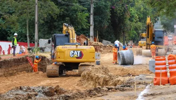 Obras em bairros e bloqueios na Rodoferroviária complicam o trânsito em Curitiba hoje: confira