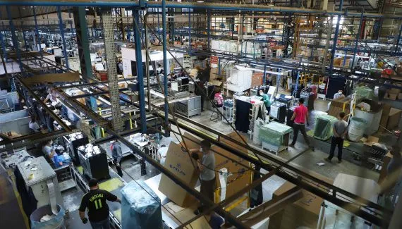 Agências do Trabalhador oferecem 20,2 mil vagas no Paraná. Curitiba e RMC concentram mais oportunidades