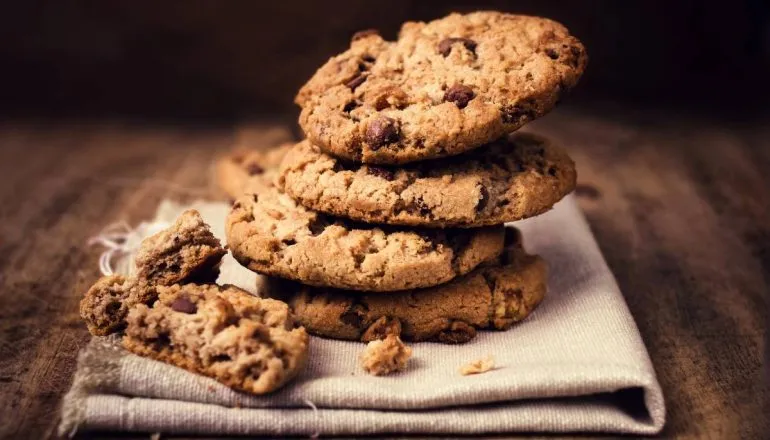 Como fazer Torta Cookie de Henrique Fogaça na air fryer em minutos