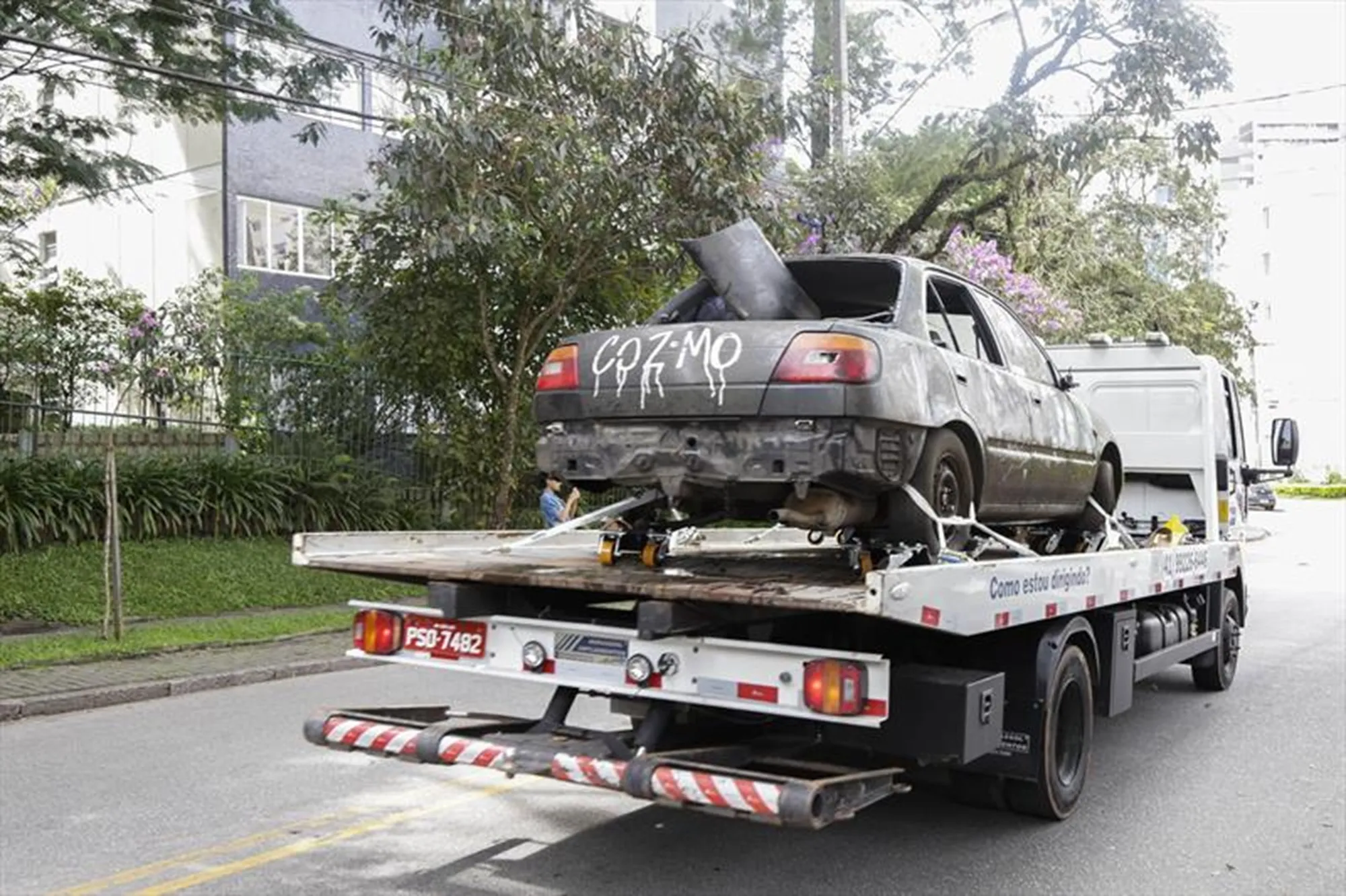 Veículo abandonado na rua? O que faz a fiscalização em Curitiba e como denunciar
