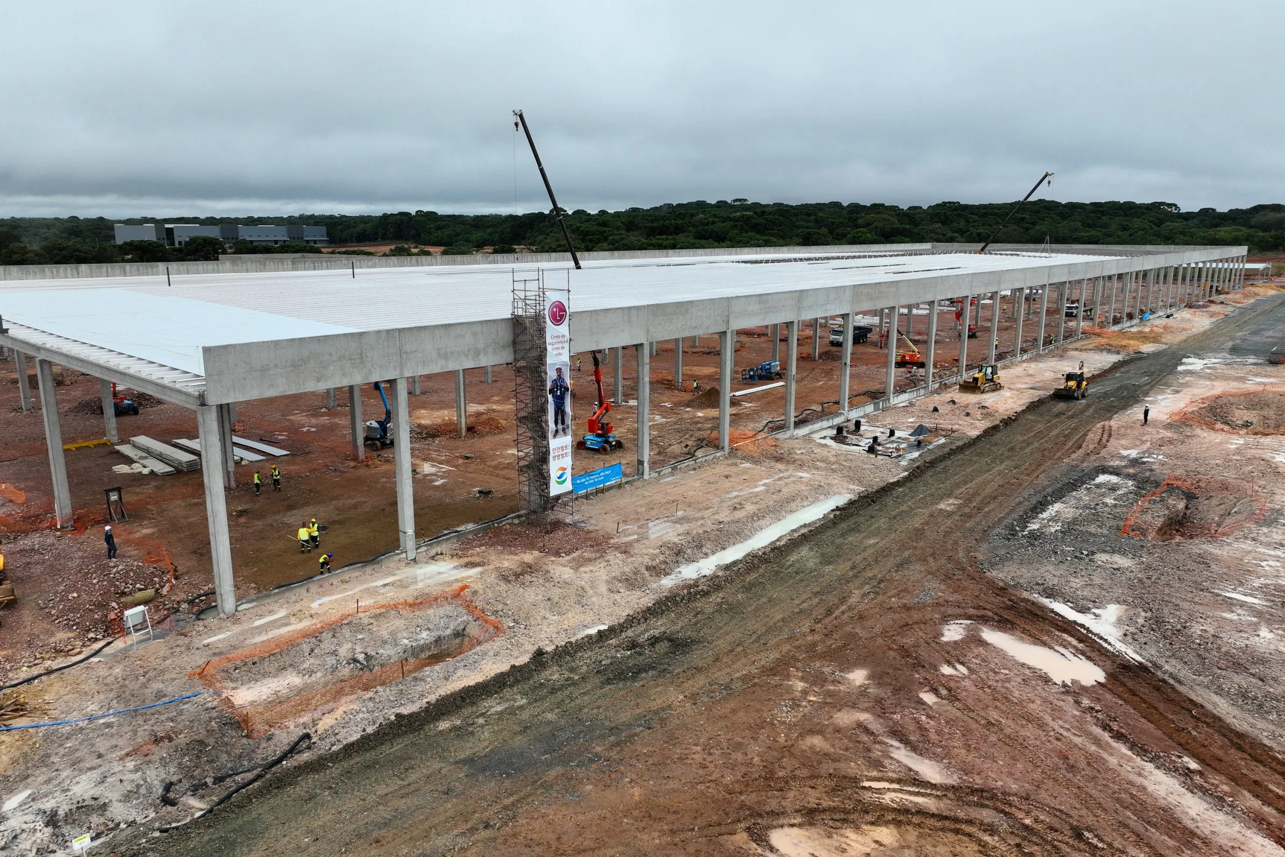 Investimentos de R$ 8,9 bilhões: LG e mais gigantes da indústria chegam à Grande Curitiba