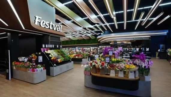 Rede de supermercados reinaugura loja que adquiriu de concorrente em Curitiba