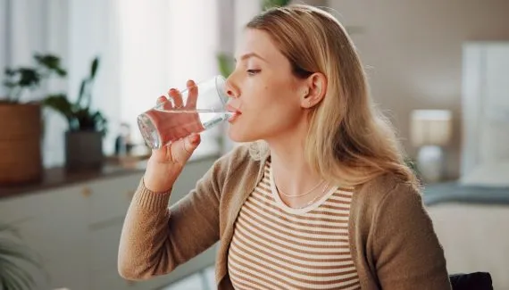 5 motivos para beber mais água no inverno