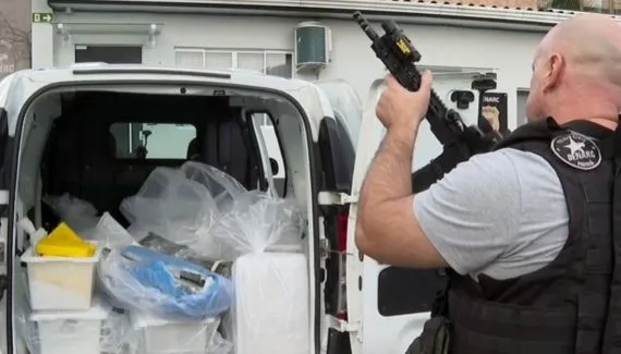 Quase 500 quilos de drogas e armas de guerra; Polícia apreende carregamento que alimentaria o Paraná e região Sul do país