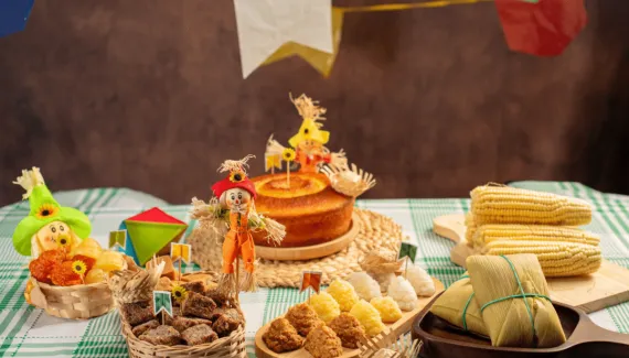 Como montar uma mesa de São João: 8 dicas de decoração para encantar os convidados