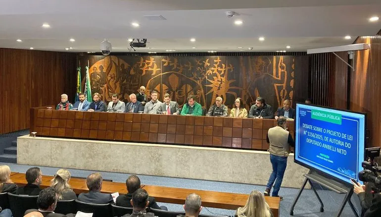 PM e Ministério Público se unem contra projeto de lei que libera bebidas fortes em estádios 